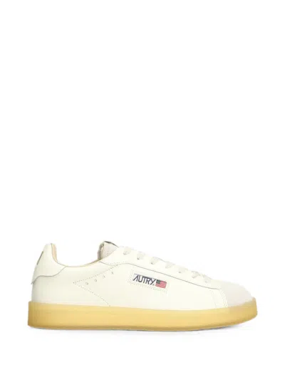 Autry Logo-patch Lace-up Sneakers In White