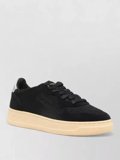 Autry Low Medal Sneakers Suede Upper Rubber In Black