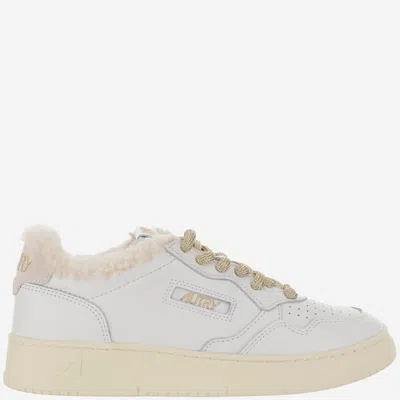 AUTRY LOW MEDALIST LEATHER SNEAKERS