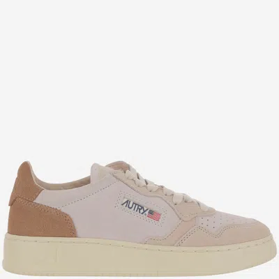 Autry Low Medalist Sneakers