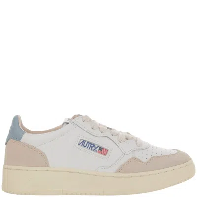 Autry Medalist Low Sneakers In Leather And Suede Color White And Silver Blue