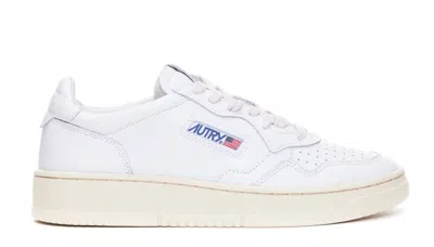 Autry Low Medialist Sneakers In Non Definito