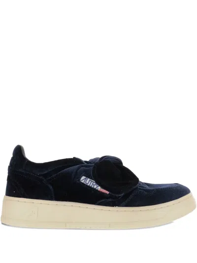 AUTRY LOW-TOP BOW-DETAIL VELVET SNEAKERS