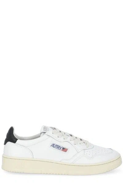 Autry Low Top Canvas Sneakers
