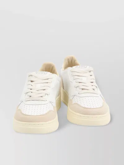 Autry Low Top Medalist Sneakers