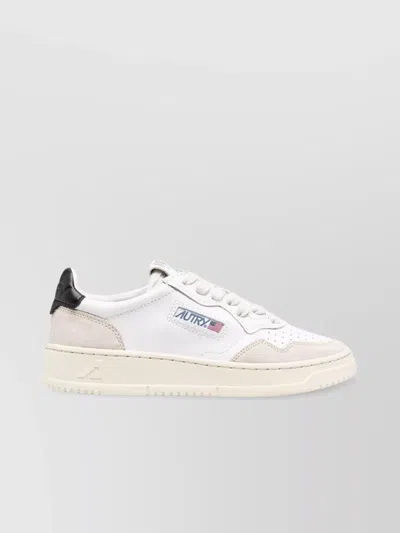 Autry Low Top Sneakers Flat Sole In White