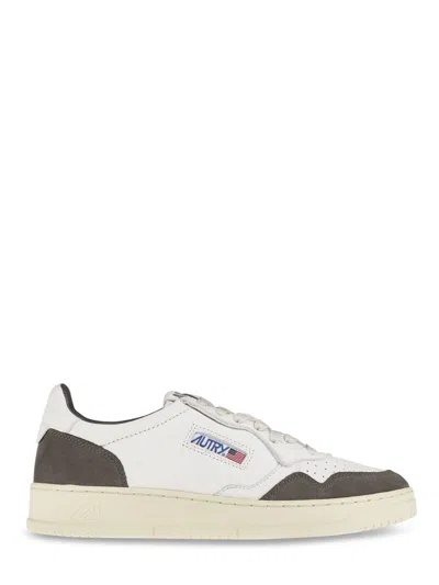 AUTRY LOW-TOP SNEAKERS IN SMOOTH GOAT LEATHER