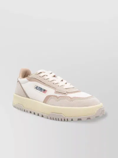 Autry Low-top Sneakers Wild Pace