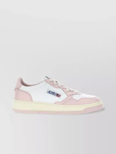 AUTRY LOW-TOP SNEAKERS WITH CONTRAST STITCHING AND PERFORATED TOE BOX