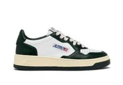 AUTRY AUTRY LOW-TOP SNEAKERS WITH TEXTURED AND SMOOTH LEATHER DESIGN