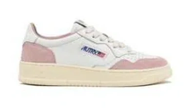 Autry Low-top Sneakers With Textured Panels