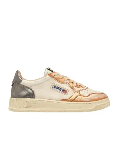 Autry Low-top Trainers In Nude