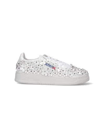 AUTRY LOW-TOP WHITE SNEAKERS