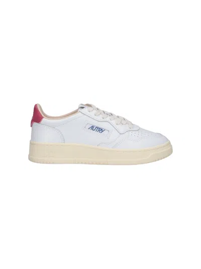 Autry Medalist Perforated Low-top Sneakers In White