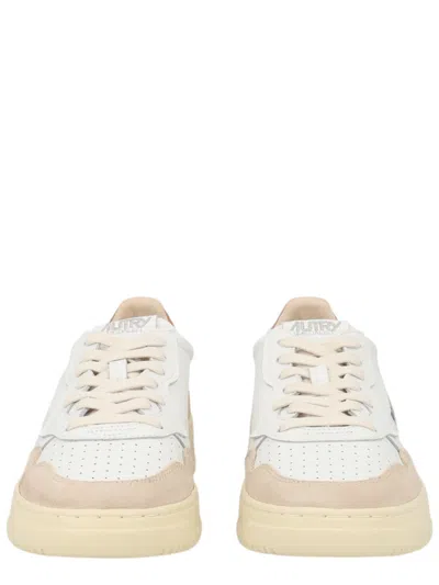 Autry Low-top Sneakers With Smooth Leather And Suede Panels In Neutral