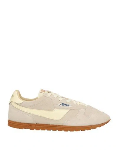 Autry Windspin Low Man Suede Leather Sneakers In Neutral