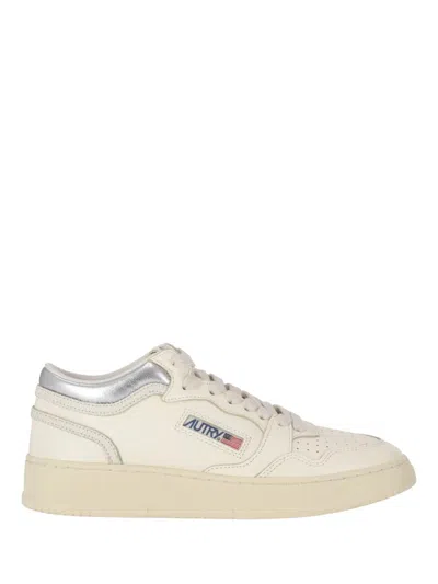 Autry Med-way Mid Wom Leat/crack In White
