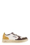 Autry Men's Super Vintage Low Sneaker In Multi