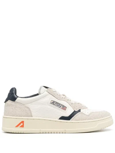 Autry Medalist Crinkled Sneakers In Nude