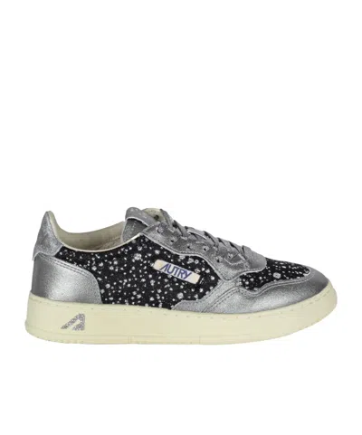 AUTRY AUTRY MEDALIST EMBELLISHED LOW-TOP SNEAKERS