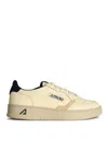 Autry 'medalist' Leather Sneakers With Contrast Heel Tab In Blanco