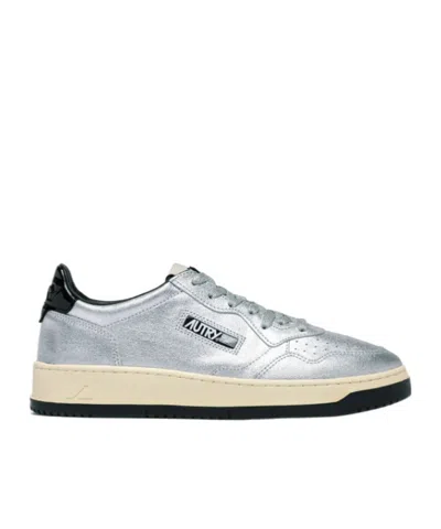 AUTRY AUTRY MEDALIST LACE-UP SNEAKERS