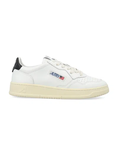 Autry Medalist Leather Low Sneaker With Micro-perforated Toe And Terry Lining In White