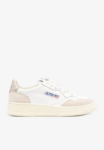 Autry Medalist Leather Low-top Sneakers In Neutral