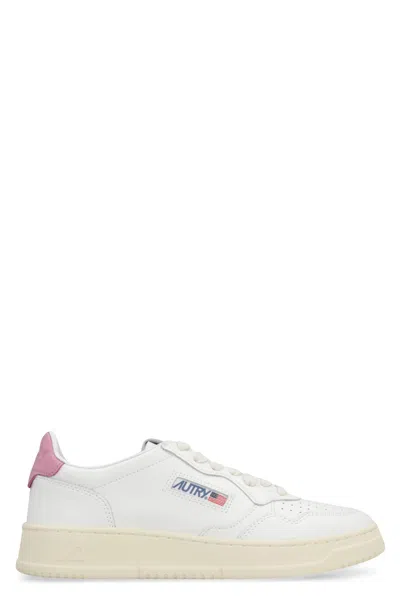 AUTRY MEDALIST LEATHER LOW-TOP SNEAKERS SNEAKERS