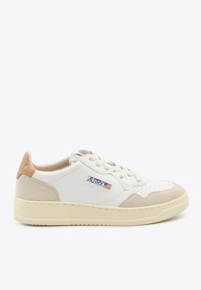 AUTRY MEDALIST LEATHER LOW-TOP SNEAKERS