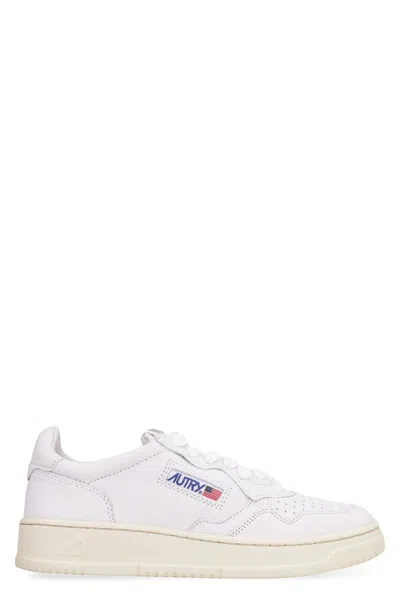 Autry Medalist Leather Low-top Sneakers In White