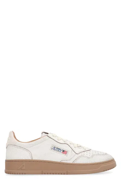 Autry Medalist Leather Low-top Sneakers In White