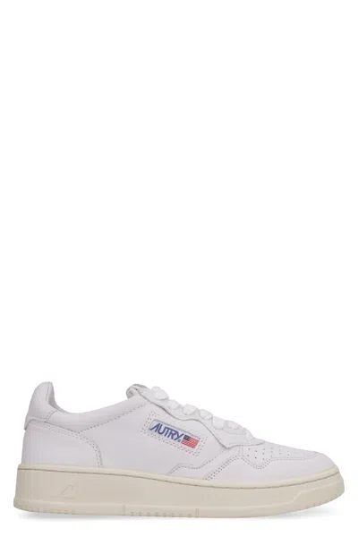 Autry Medalist Leather Low-top Sneakers In White