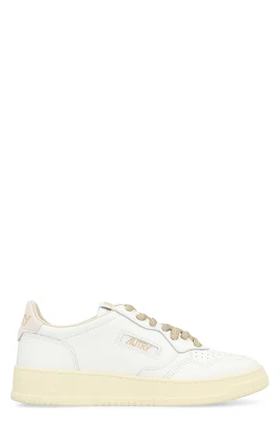 Autry Medalist Leather Low-top Sneakers In White