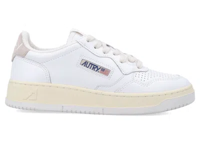 Pre-owned Autry Medalist Leather Low (women's) Sneakers In White/ivory