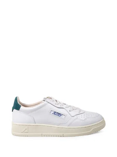 Autry Leather Medalist Low Top Sneakers Rubber Sole In Black
