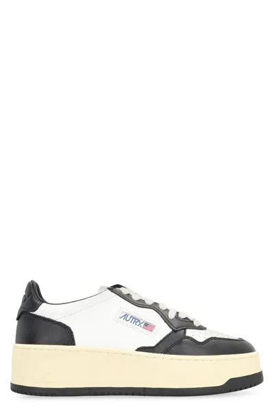 Autry Medalist Leather Platform Sneakers In Black