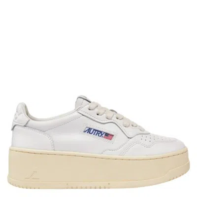 Autry Medalist Leather Platform Sneakers In Black