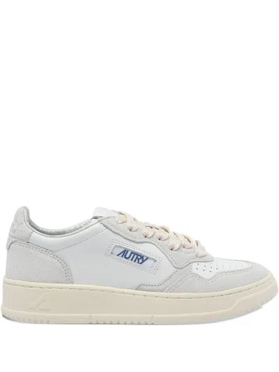Autry White And Grey Medalist Low Sneakers