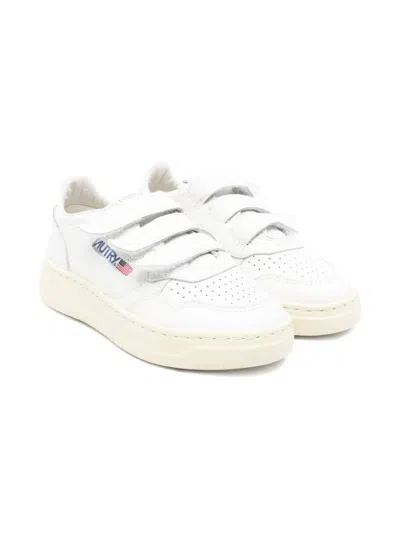 AUTRY MEDALIST LEATHER SNEAKERS