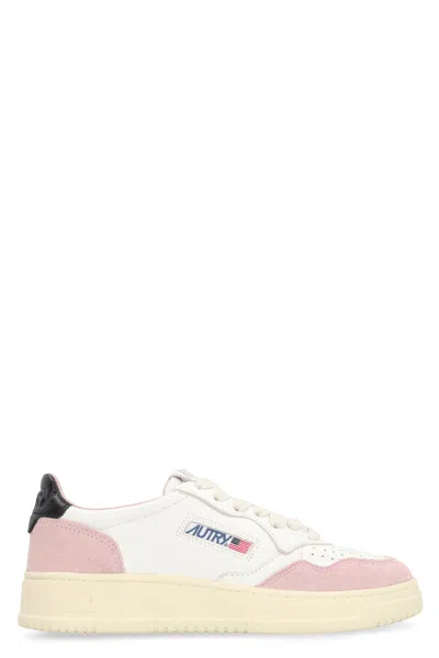 Autry Medalist Leather Sneakers In White