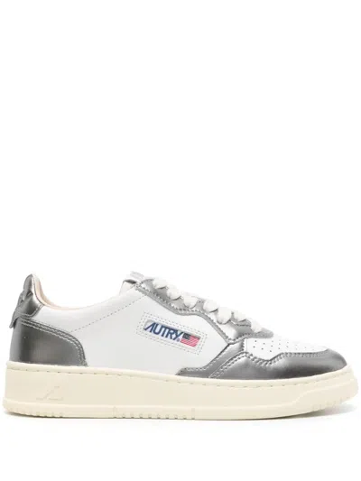 AUTRY MEDALIST LEATHER SNEAKERS