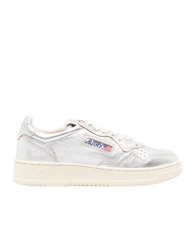 Autry Medalist Leather Sneakers In Silver
