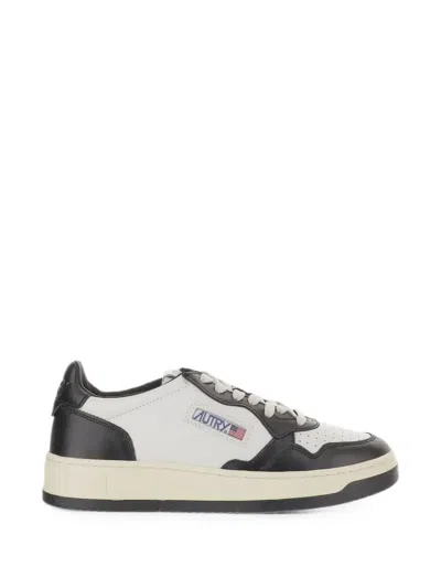 Autry Medalist Leather Sneakers In Multi