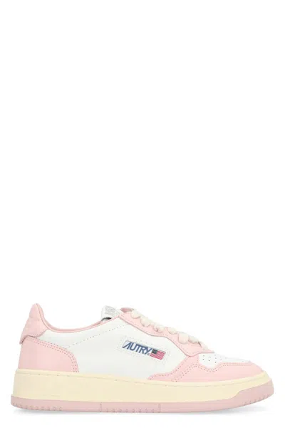 AUTRY AUTRY MEDALIST LEATHER SNEAKERS