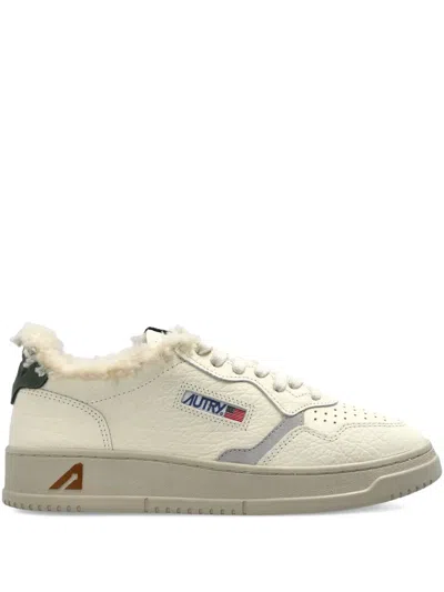 Autry Medalist Leather Sneakers In White