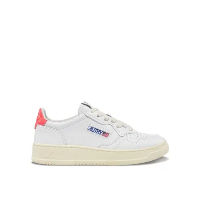 Autry Medalist Leather Sneakers In White