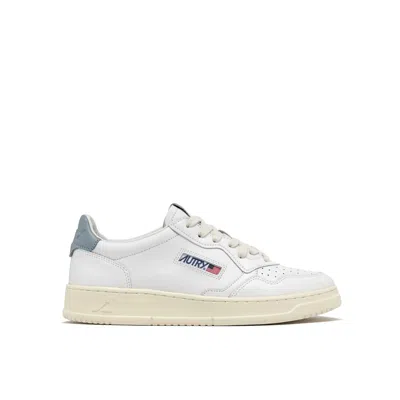 Autry Medalist Leather Sneakers In White