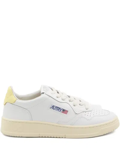 Autry Medalist Leather Sneakers In White