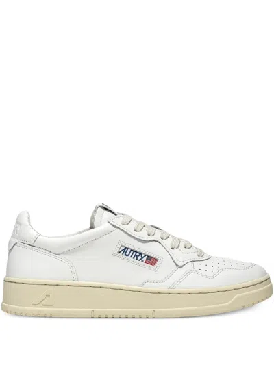 Autry Medalist Leather Sneakers In White